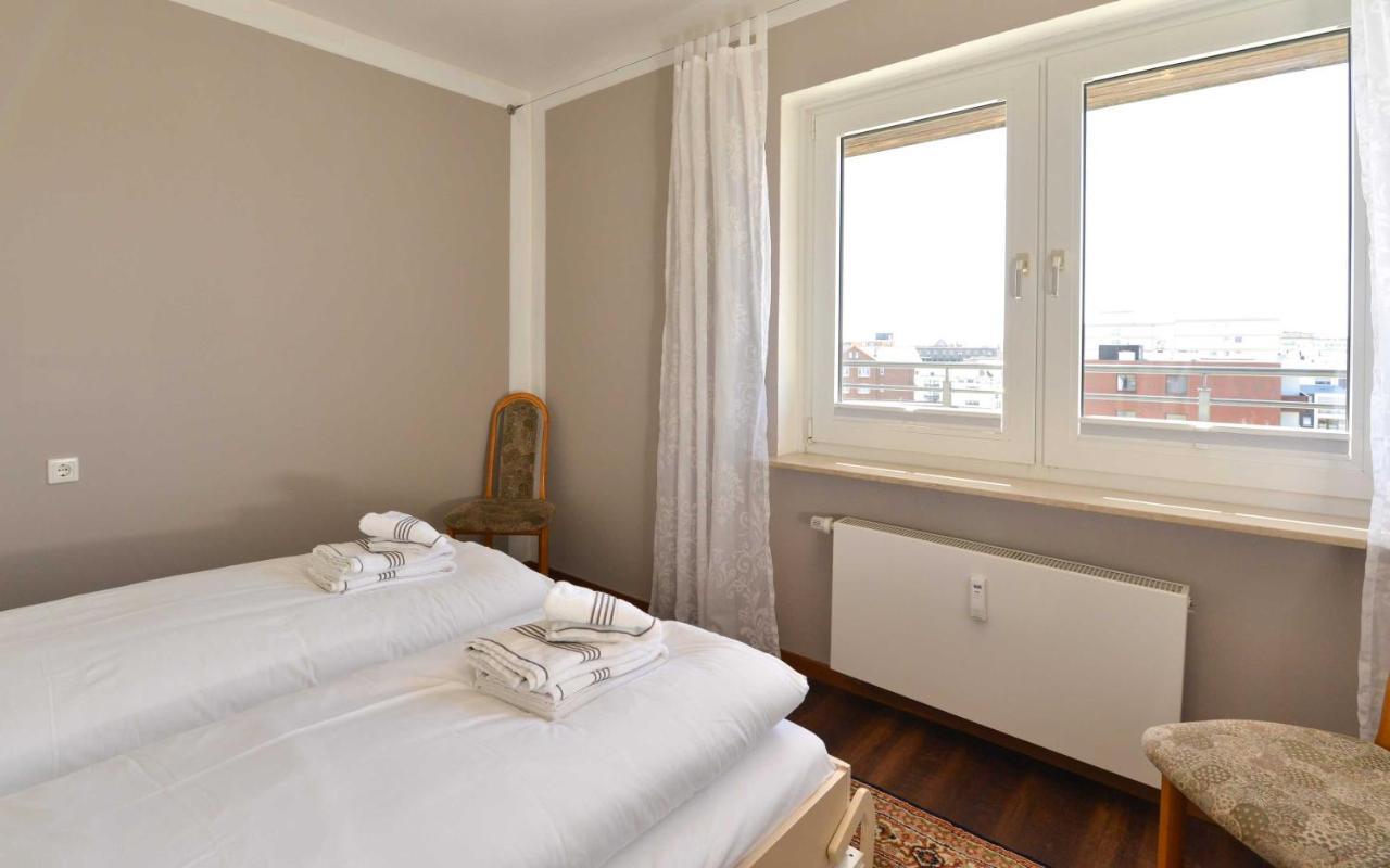 Brandenburger Str. 1 Apartment