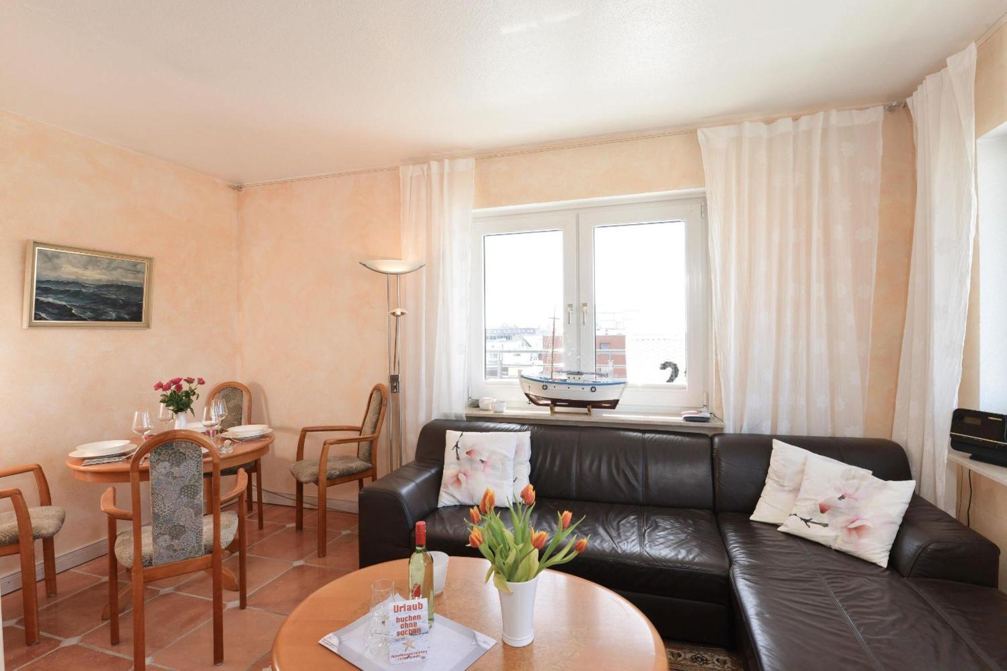 Apartment Brandenburger Str. 1 *